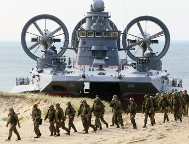 «Zapad 2017»: Με παρατηρητές του ΝΑΤΟ η στρατιωτική άσκηση Ρωσίας-Λευκορωσίας